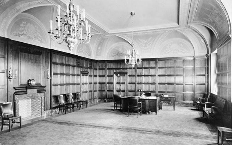 Secretary's Office 1932 - photo 3