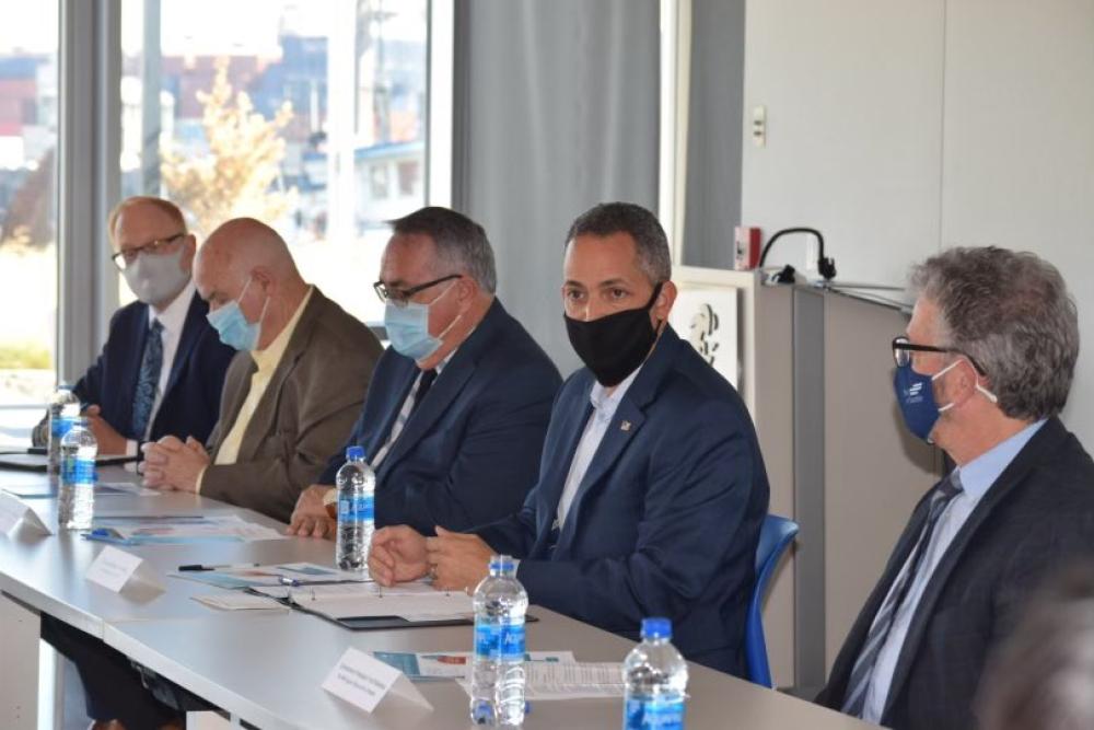 Deputy Secretary Graves at a roundtable discussion in Ketchikan with representatives from the local travel and tourism industry.