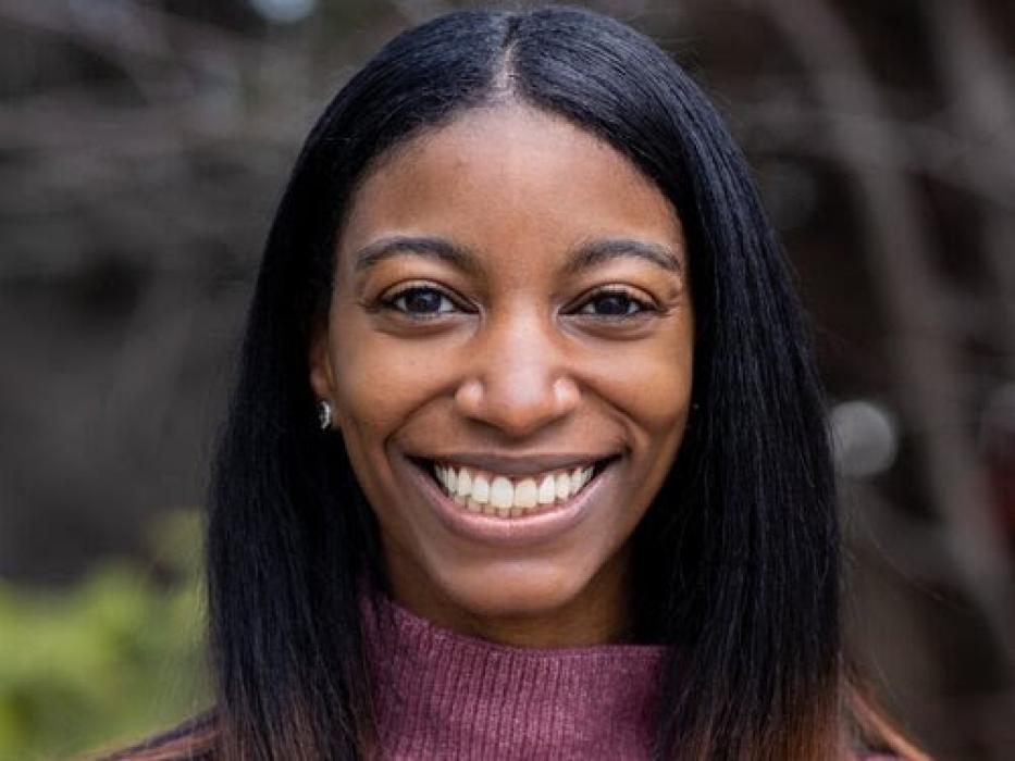 Symone Barkley, Exhibits Manager and Education Specialist, NOAA's National Ocean Service