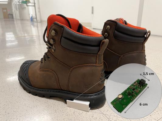 SugarCube”: a miniaturized prototype of UCI uNavChip technology integrated in sole of a shoe