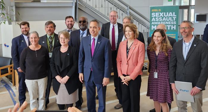 During his visit to Boulder, Graves also met with employees from Commerce’s National Weather Service (NWS) and the National Environmental Satellite Data and Information Service (NESDIS) .