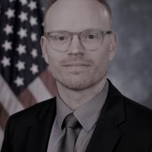 Headshot of Travis Hoadley